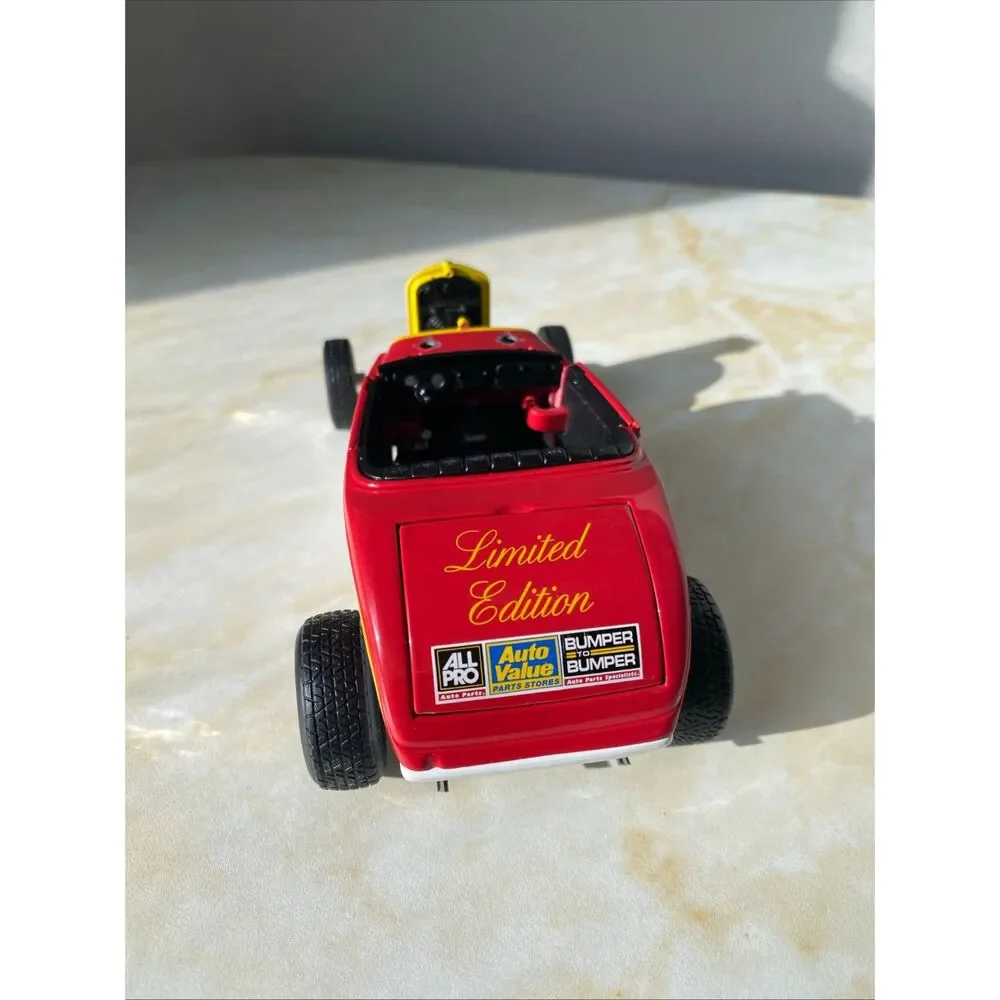 Vintage Ford Roadster Limited edition